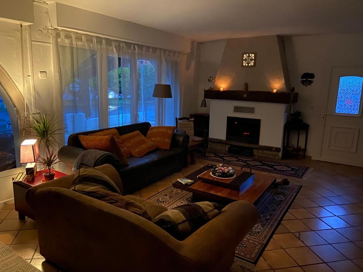 Maison Amoraina Ascarat Bagian luar foto