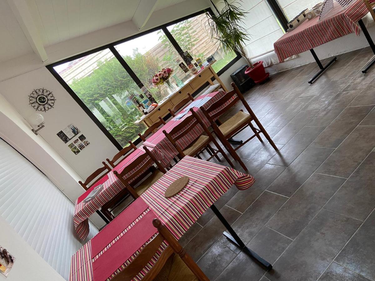Maison Amoraina Ascarat Bagian luar foto